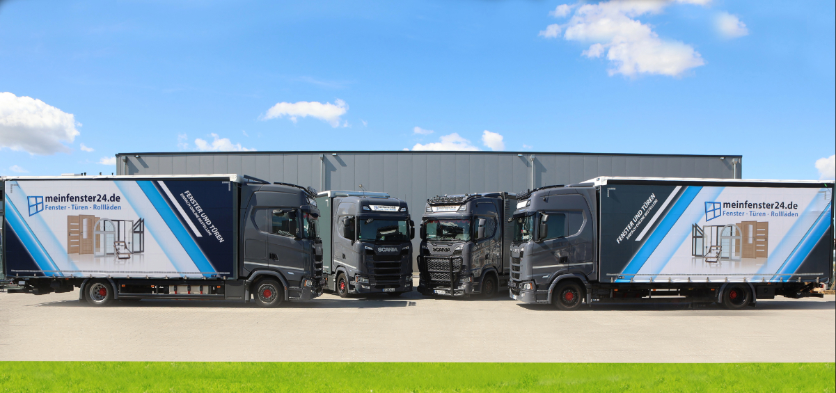 Die LKW Flotte von meinfenster24 liefert schnell und zuverlässig deutschlandweit