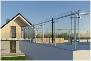 Modernes Haus mit Glasgel&auml;nder auf der Terrasse